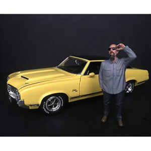 "Hanging Out II" Frank Figurine for 1/18 Scale Models by American Diorama