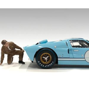 "Race Day 1" Figurine IV for 1/18 Scale Models by American Diorama