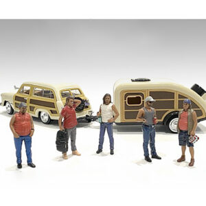 "Campers" 5 piece Figure Set for 1/18 Scale Models by American Diorama