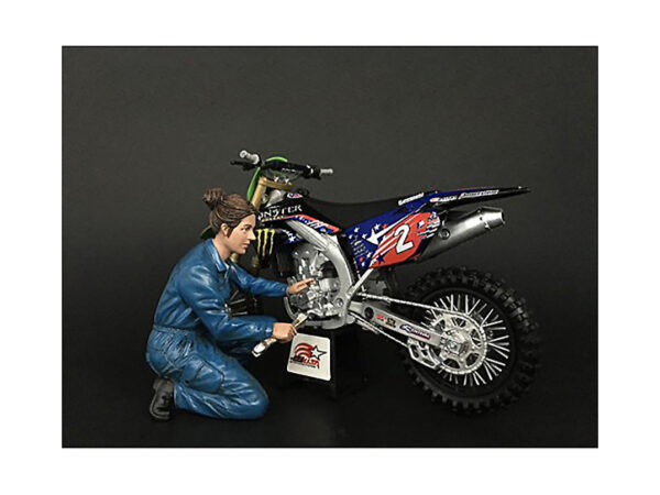 Mechanic Chole Figurine for 1/12 Scale Motorcycle Models by American Diorama