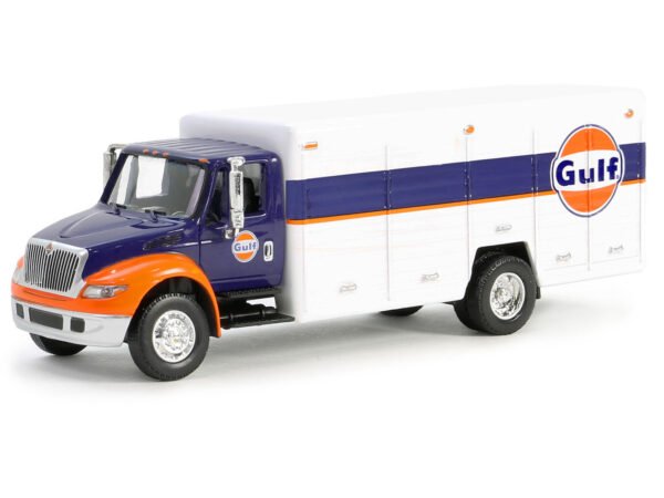 International Durastar 4400 Delivery Truck Gulf Oil Dark Blue and White H.D. Trucks Series 25 1/64 Diecast Model Car by Greenlight