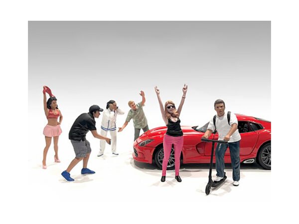 Figure24 Series 2 6 piece Figure Set for 1/24 Scale Models by American Diorama