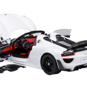 Porsche 918 Spyder "Weissach Package" White with Red Interior 1/18 Model Car by Autoart