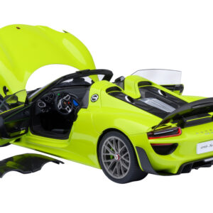 Porsche 918 Spyder "Weissach Package" Acid Green 1/18 Model Car by Autoart