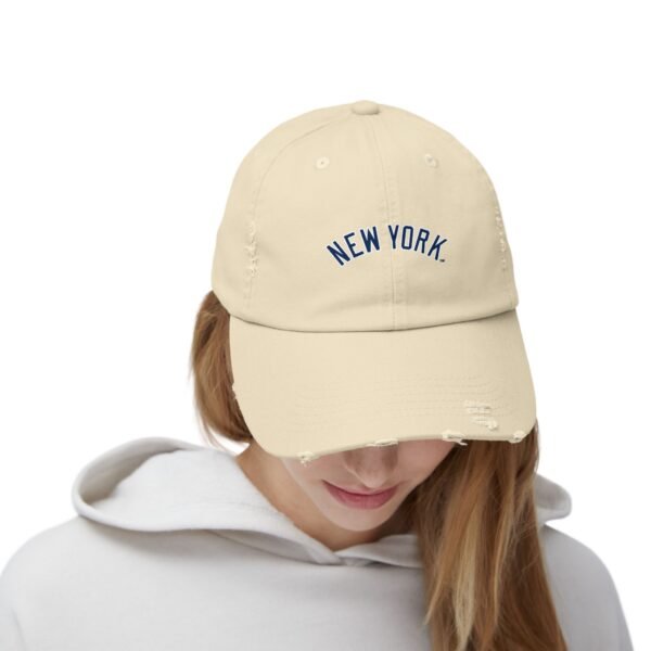 New York Yankees Unisex Distressed Cap - Image 4