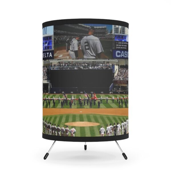 New York Yankees Yankee Stadium Tripod Lamp with High-Res Printed Shade, USCA plug