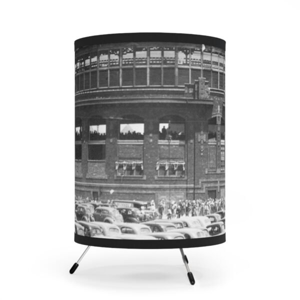 Chicago White Sox Comiskey Park Tripod Lamp with High-Res Printed Shade, USCA plug - Image 2