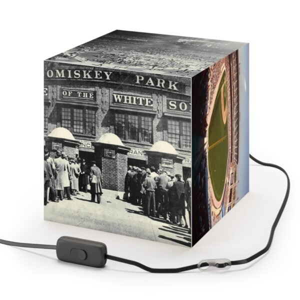 Chicago White Sox Comiskey Park Field Light Cube Lamp - Image 4