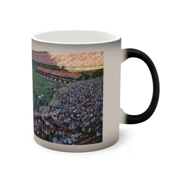 San Francisco Giants Earthquake at Candlestick Park Color-Changing Mug, 11oz - Image 3