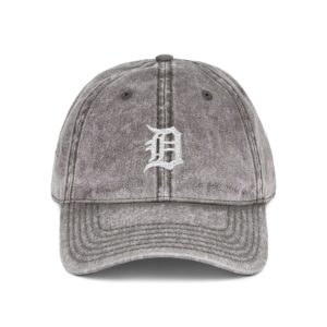Detroit Tigers Embroidered Logo on Vintage Cap