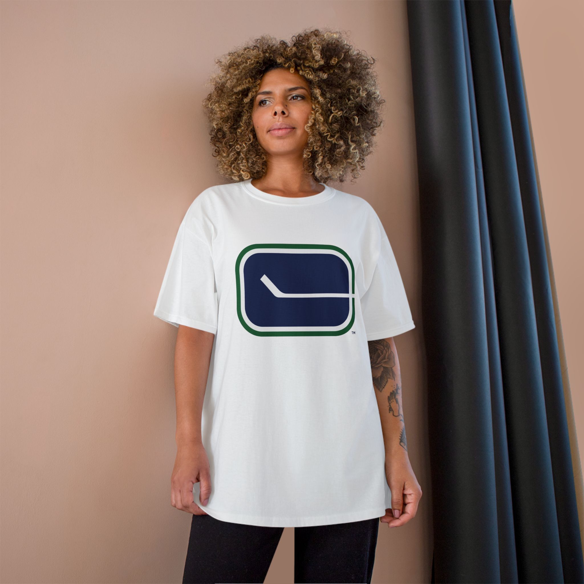 Vancouver Canucks Champion T-Shirt - Image 4