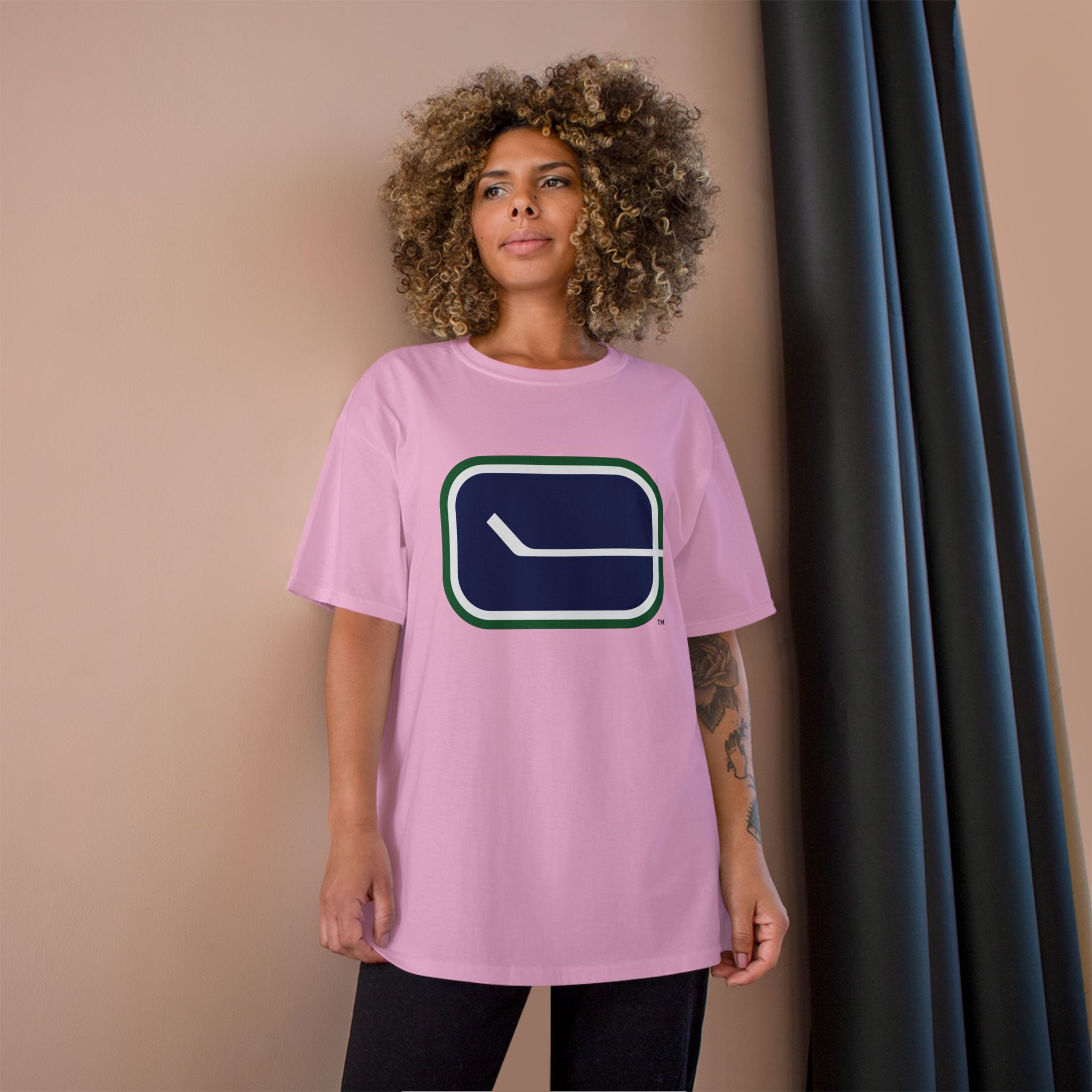 Vancouver Canucks Champion T-Shirt - Image 24