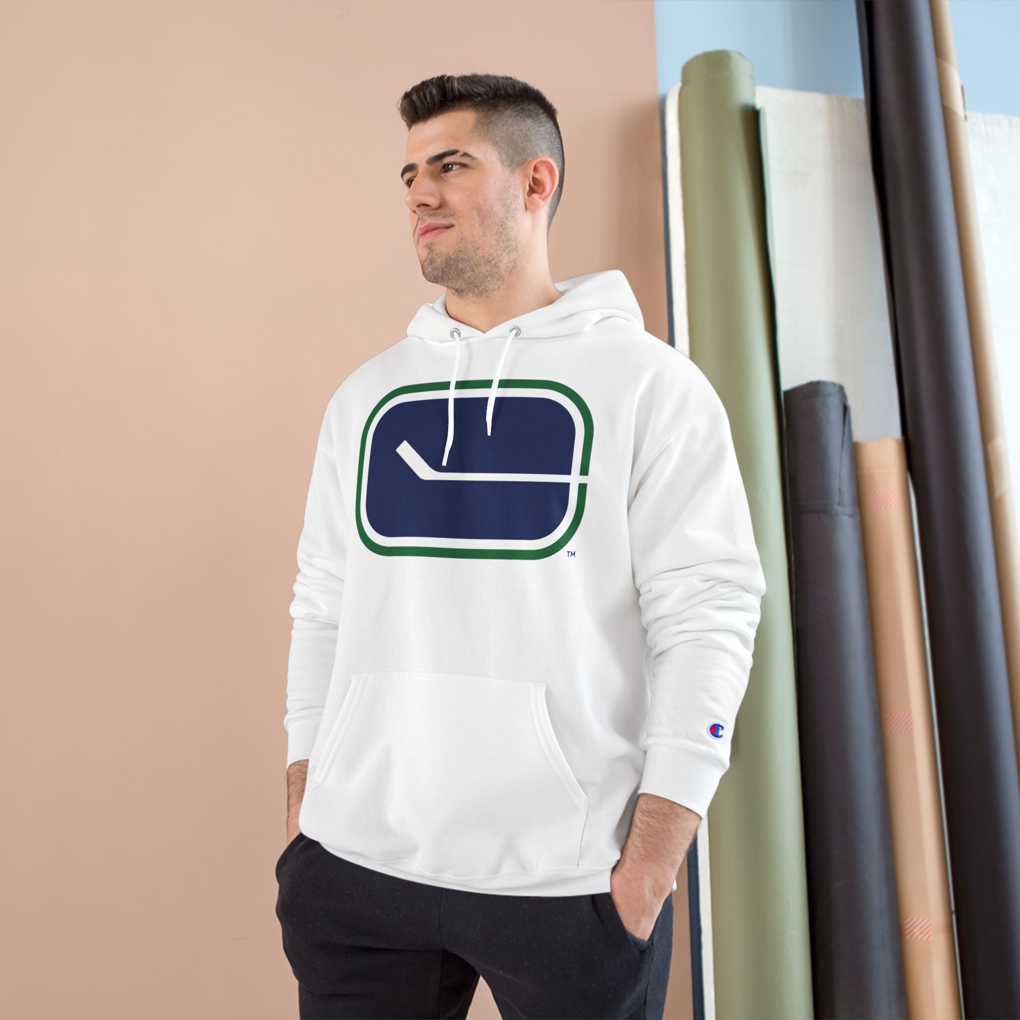 Vancouver Canucks Champion Hoodie - Image 3