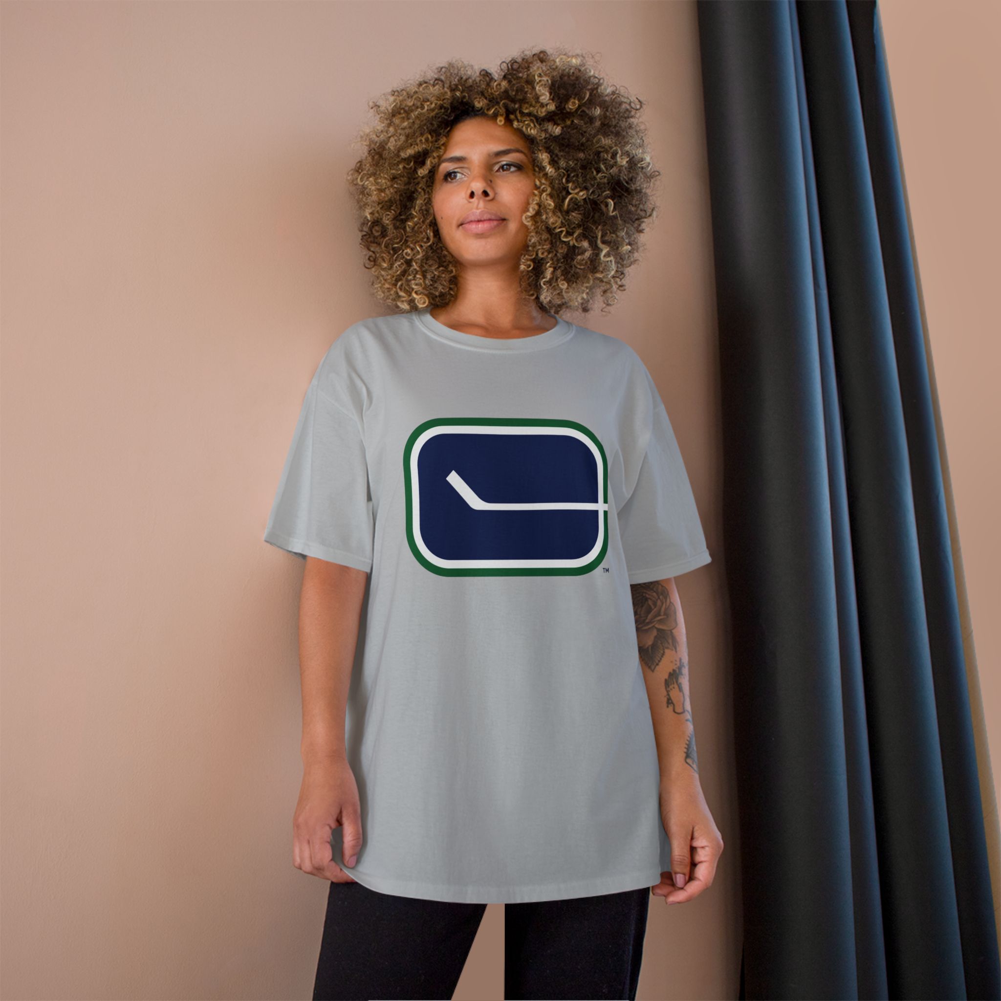 Vancouver Canucks Champion T-Shirt - Image 8