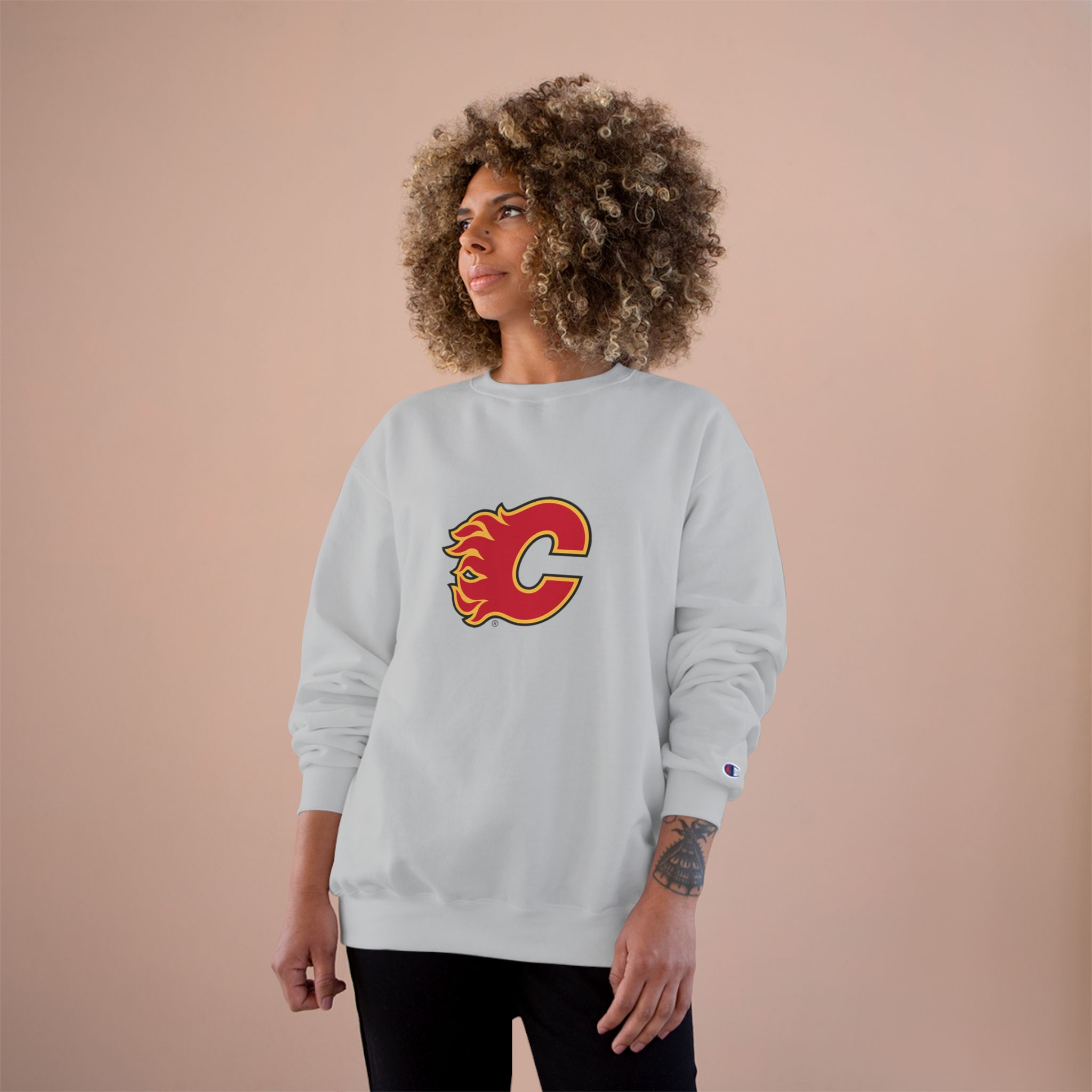 Calgary Flames Champion Sweatshirt - Image 4